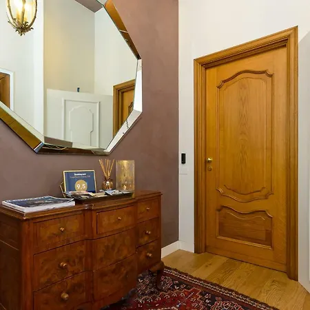 Boutique Apartment Elegantissima Turin Exterior photo