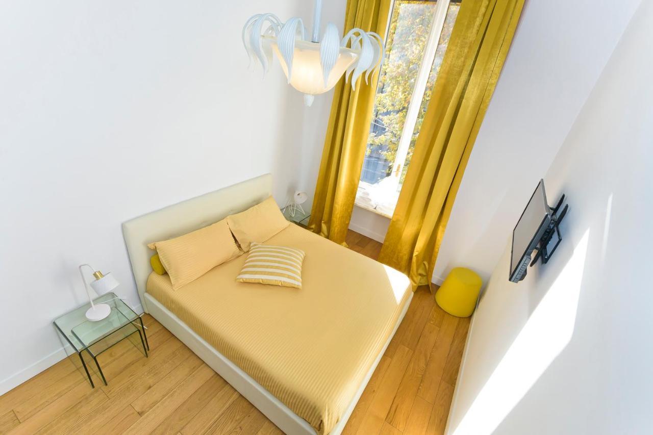 Boutique Elegantissima * Turin